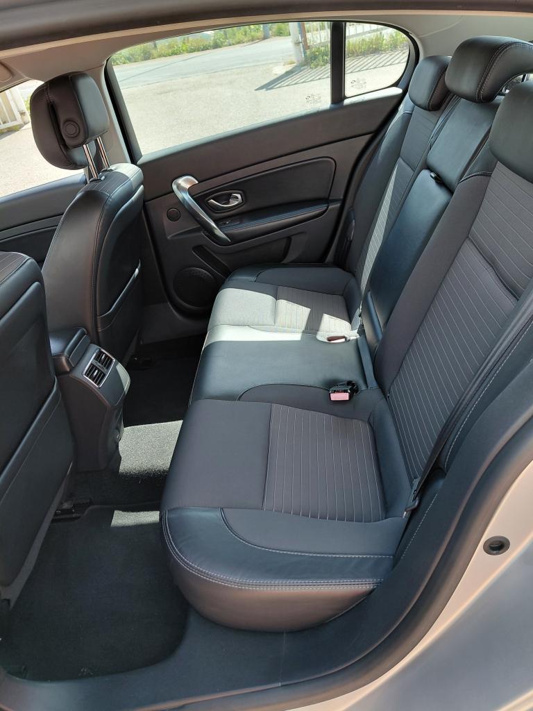 Renault latitude